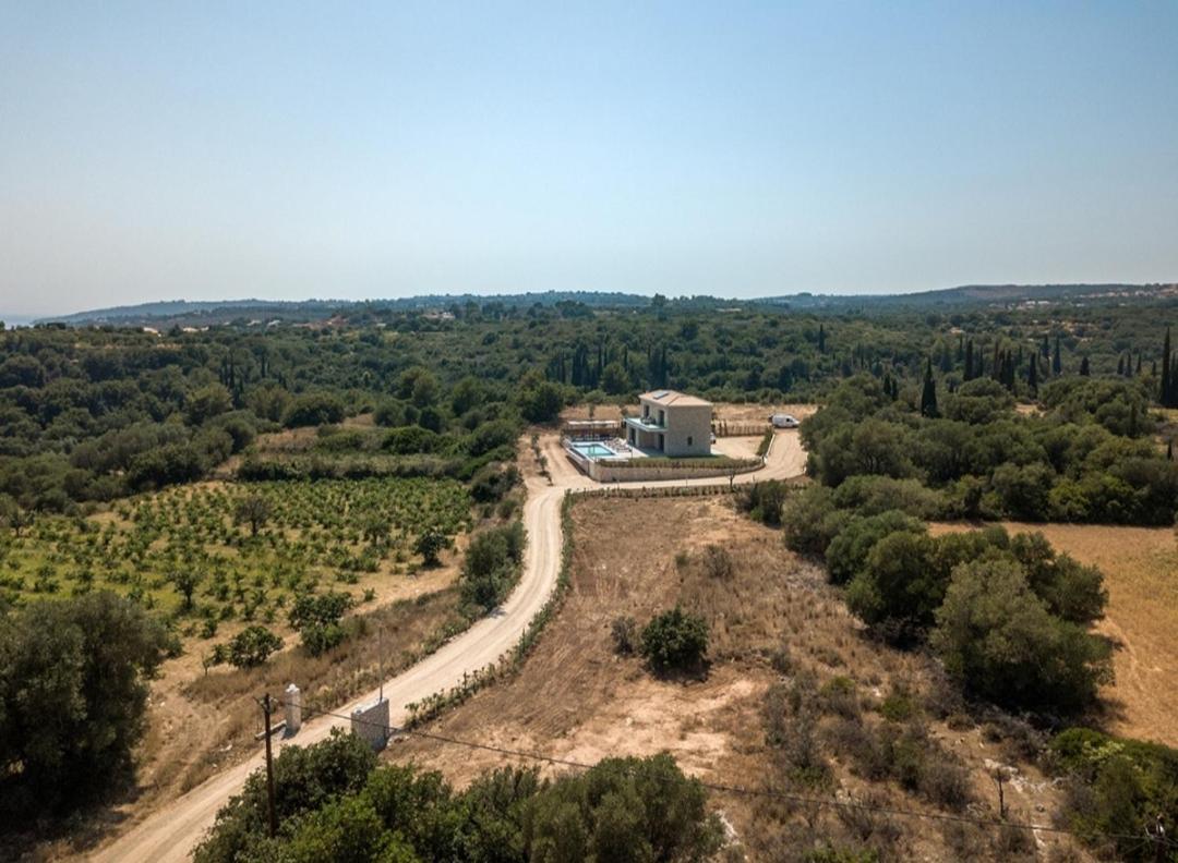 Kefalonia Stone Villas - Villa Petros Kefalonica Trapezaki  Bagian luar foto