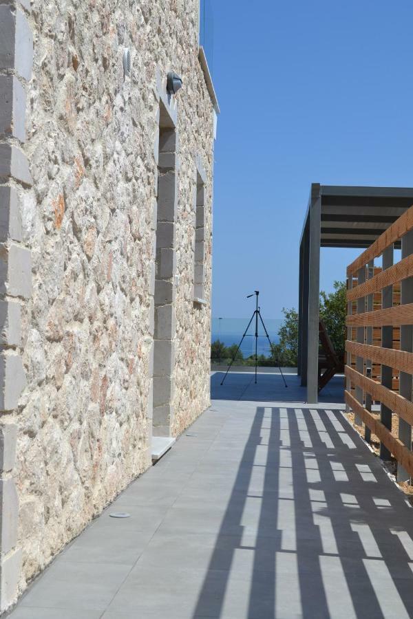 Kefalonia Stone Villas - Villa Petros Kefalonica Trapezaki  Bagian luar foto